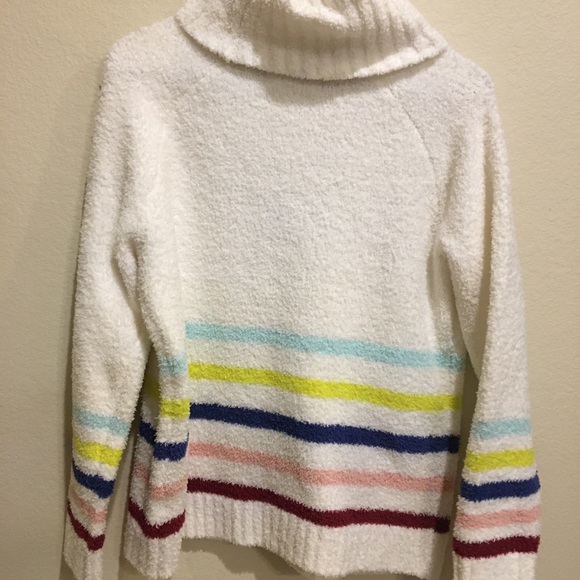 Fuzzy sweater w stripes - Picture 2 of 3